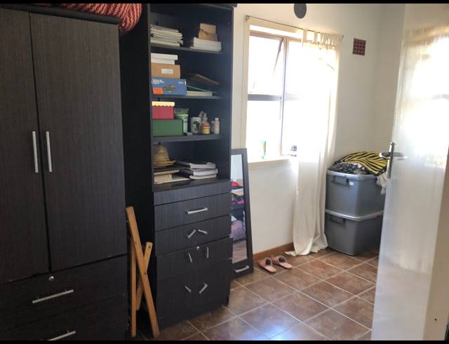 3 BEDROOM DETACHED RENTED IN NEWLANDS EAST